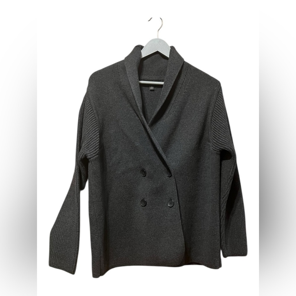 Banana Republic Double-Breasted Chunky Cardigan – Medium - Picture 2 of 5